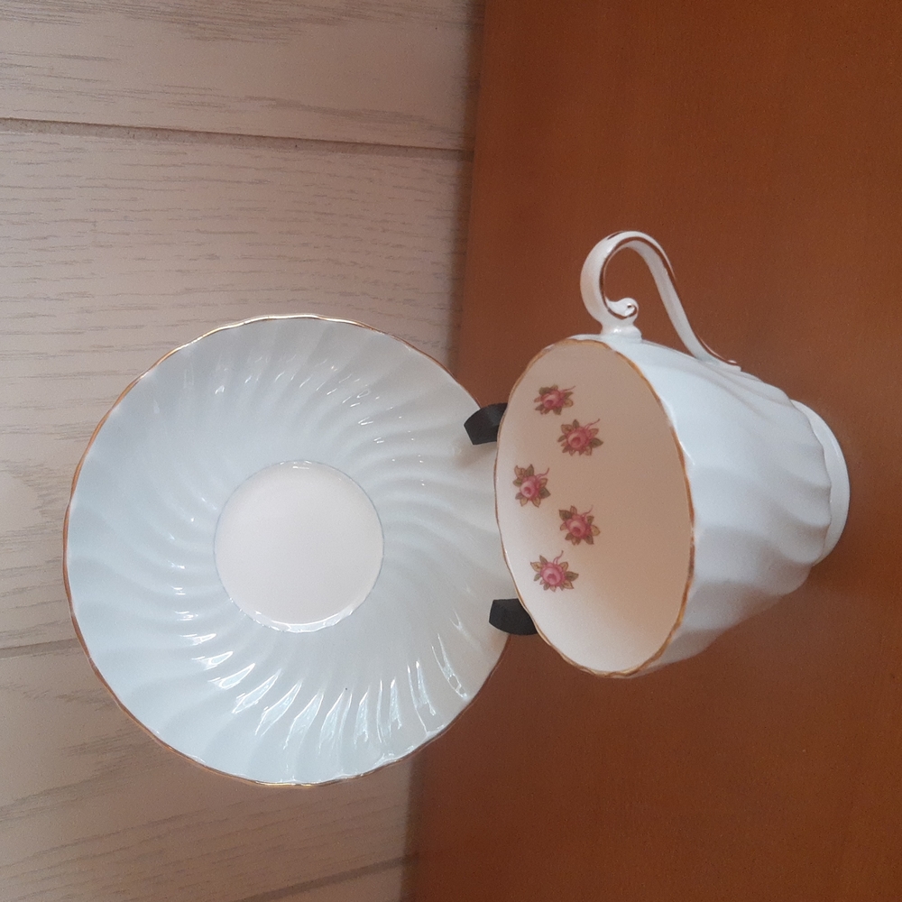 Aynsley England Bone China Vintage Teacup and Saucer Blue Swirls with Roses